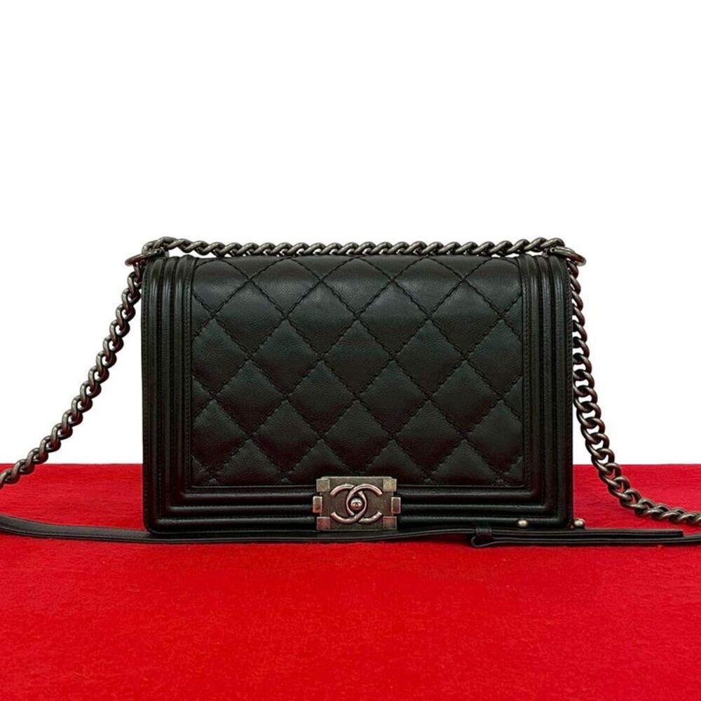 Chanel Boy Chanel Leather Shoulder Bag